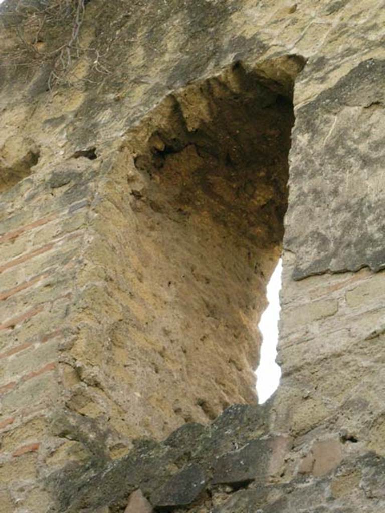 A close up of a rock
Description generated with very high confidence